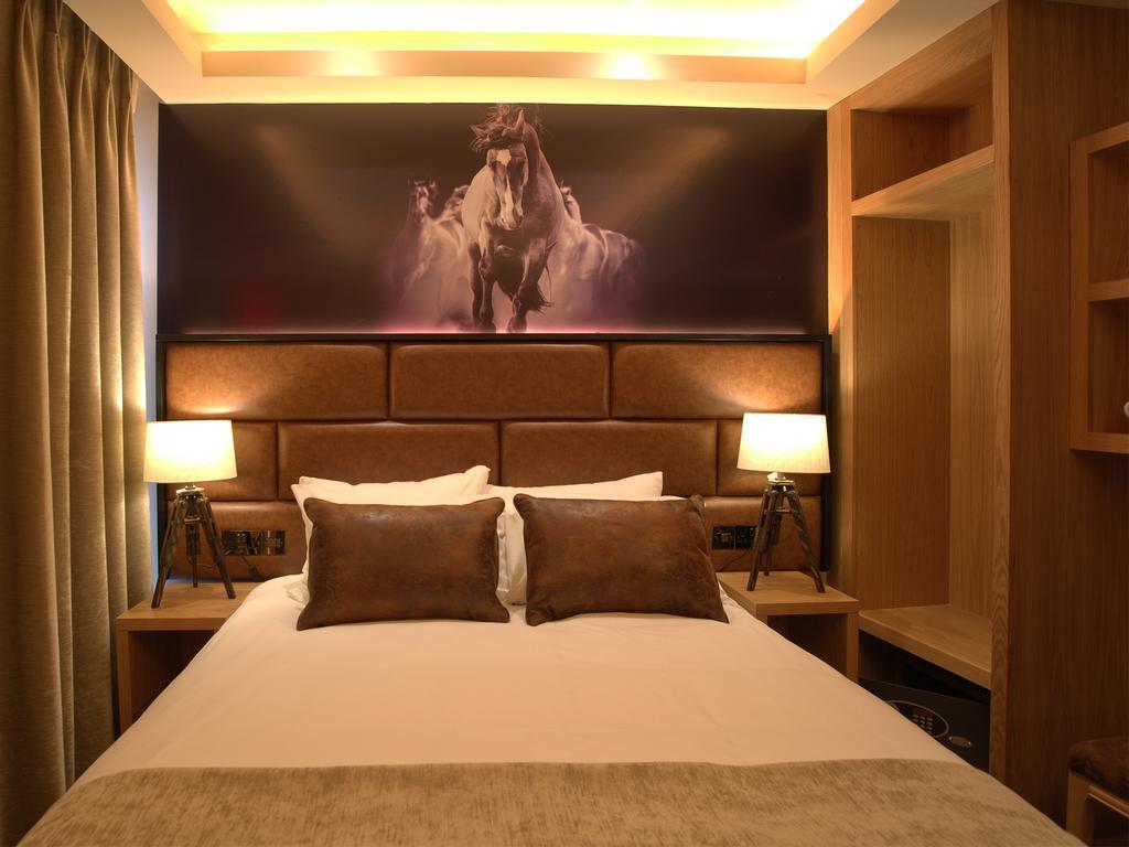 The Residence Hotel Galway Eksteriør billede
